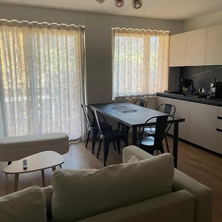 Saint Victor, Sur Arly Apartamento *